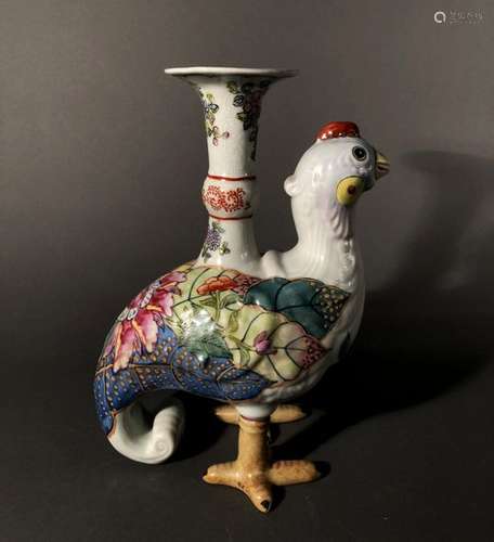 CHINE. VASE soliflore zoomorphe en porcelaine à dé…