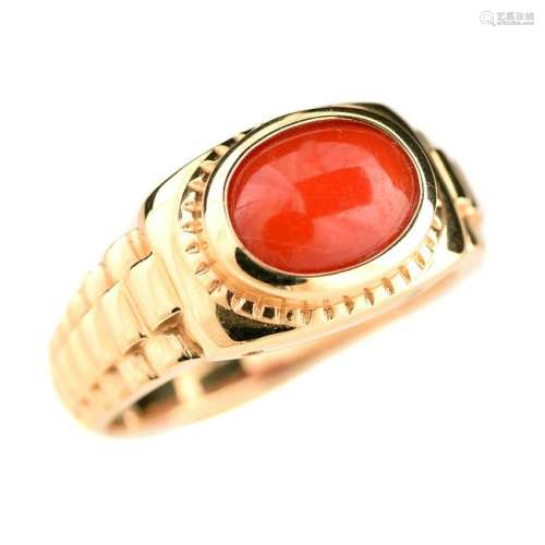 *Coral, 14k Yellow Gold Ring.