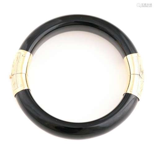 Black Jade, 14k Yellow Gold Bracelet.