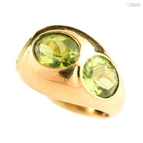 Gump's Peridot, 18k Yellow Gold Ring.