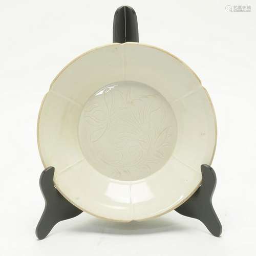 Chinese Dingyao Carved White Glazed Lotus Blossom Dish.