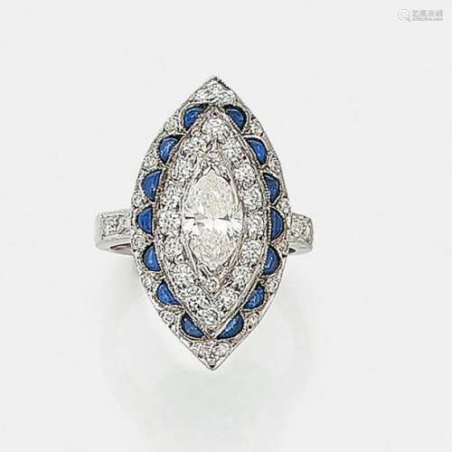 DIAMOND MARKED RINGThe shuttle shaped and curved p…