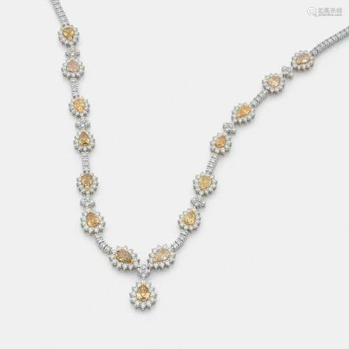 DIAMOND JEWELLERY NECKLACEIt is composed of Fancy …