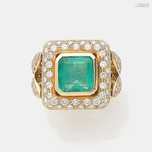 EMERAUDE RINGS It is adorned with a square emerald…