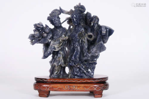 Chinese sculptuur in ioliet (edelsteensoort met bl…