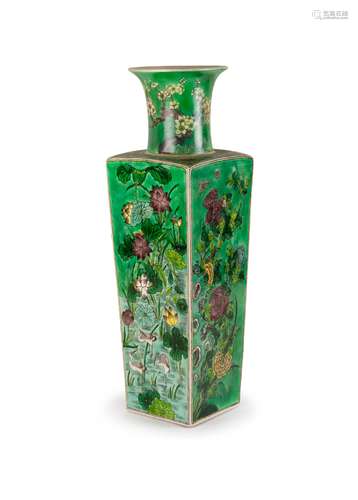 FAMILLE VERTE BLOSSOM VASE