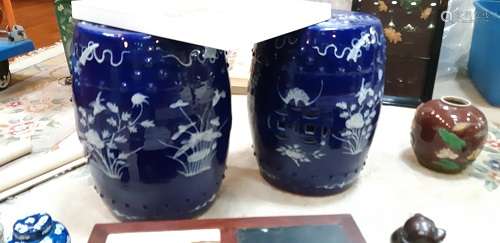 QING DYN BLUE AND WHITE PORCELAIN STOOLS