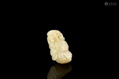 HETIAN JADE CARVED 'PEANUT' ORNAMENT