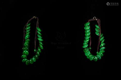 2 STRINGS OF JADE BRACELET