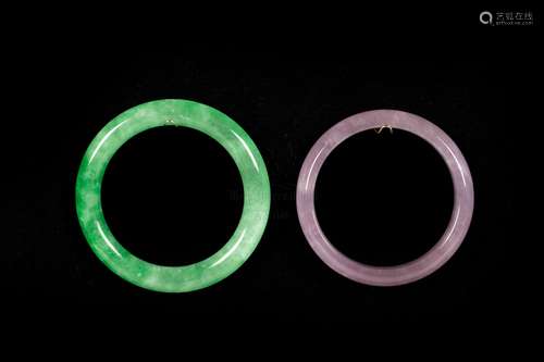 A PAIR OF JADEITE BRACELETS