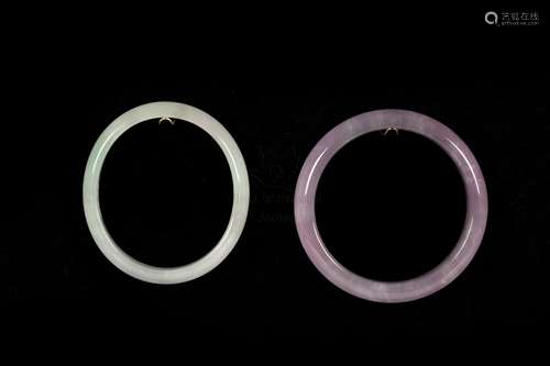 A PAIR OF JADEITE BRACELETS