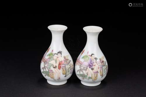 PAIR OF FAMILLE ROSE VASES