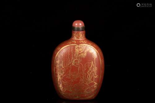 A GILT-DECORATED CORAL-RED SNUFF BOTTLE