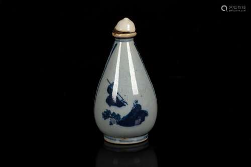 A BLUE AND WHITE MOLDED PORCELAIN SNUFF BOTTLE