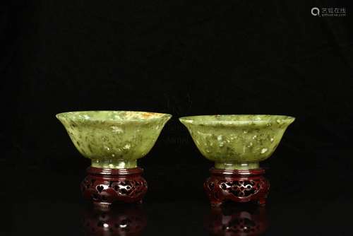 PAIR OF JADE CUPS WITH STANDS