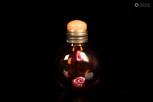 A RED GLASS SNUFF BOTTLE