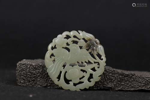 A WHITE JADE OPENWORK 'FLOWER AND BIRD' PLAQUE