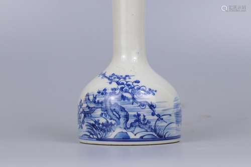 A BLUE AND WHITE MALLET-SHAPED VASE