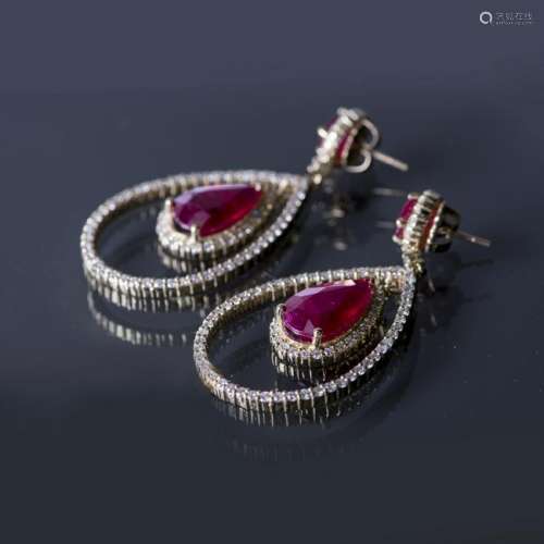 A PAIR OF RUBY AND DIAMOND EARRINGS, GLA CERTIFIED
