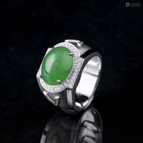 A JADEITE RING, GIA CERTIFIED