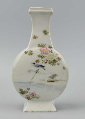 Japanese Famille Rose Vase w/ Bird &Flower, 20th C