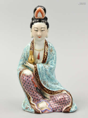 Chinese Seated Guanyin w/ Gilded Vase, ROC Period