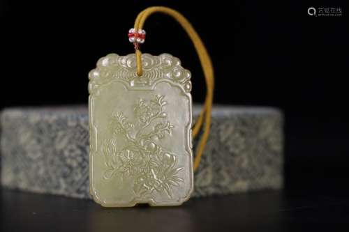 Qing dynasty hetian jade flower pattern brand