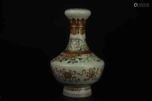 A Chinese Famille-Rose Porcelain Vase