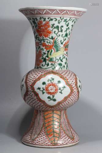 A Chinese Famille-Rose Porcelain Vase