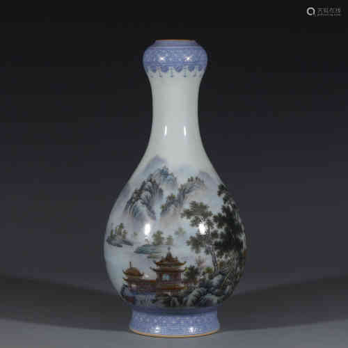 A Chinese Famille-Rose Porcelain Vase