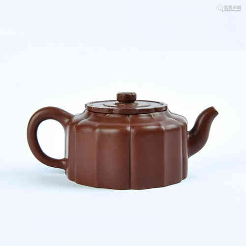 A Chinese Yixing Clay Tea Pot