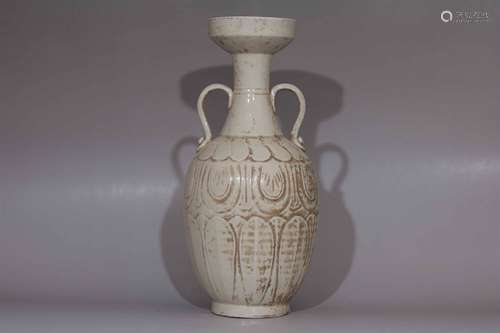 A Chinese Ding-Type Glazed Porcelain Vase