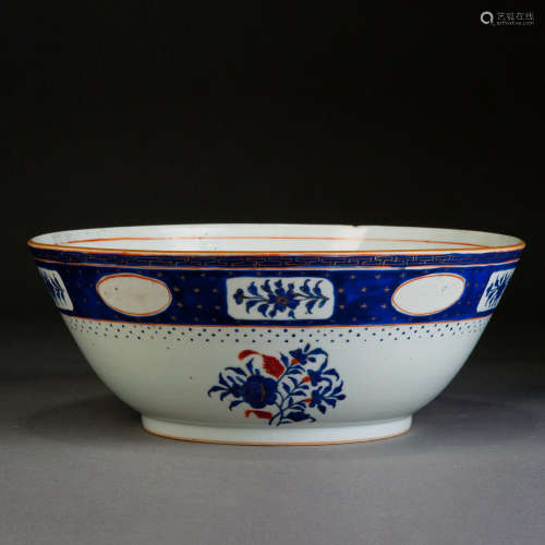 A BLUE AND WHITE ALUM RED PAINT GOLD LARGE BOWL
