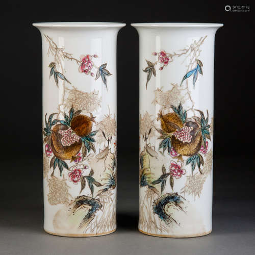 A PAIR OF FAMILLE ROSE VASES