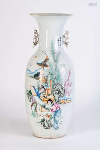 A FAMILLE ROSE VASE WITH POEM AND LADIES