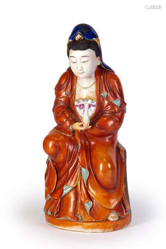 A FAMILLE ROSE PORCELAIN FIGURE OF GUANYIN