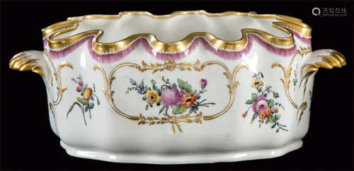 Cup cooler in tender paste with painted decoration…