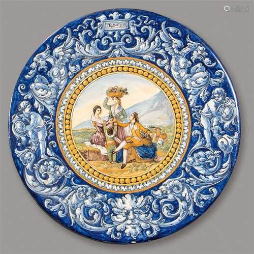 Glazed ceramic plate by Ruiz de Luna decorated wit…