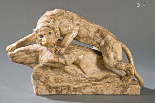 Panther . Art Deco sculpture in marbled marble, Fr…