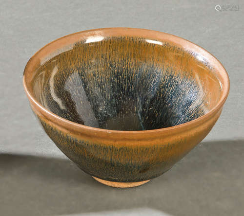 Bowl with decoration Hare Skin