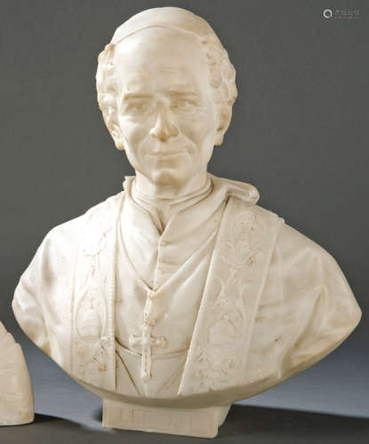 Leo XIII bust in carved white marble, Italy h. 190…