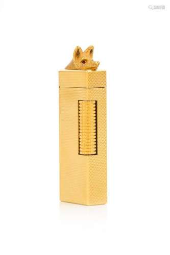 A Dunhill Gilt Metal Lighter