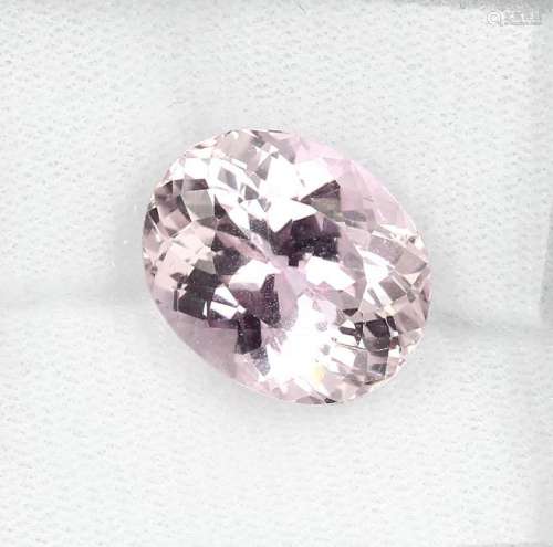 Loose oval bevelled kunzite approx. 16.85