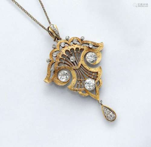 Art-Nouveau pendant with diamonds