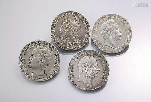 Lot 9 silver coins