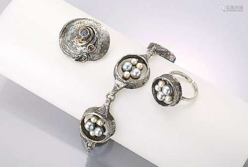 Jewelry set with cultured pearls, german approx.