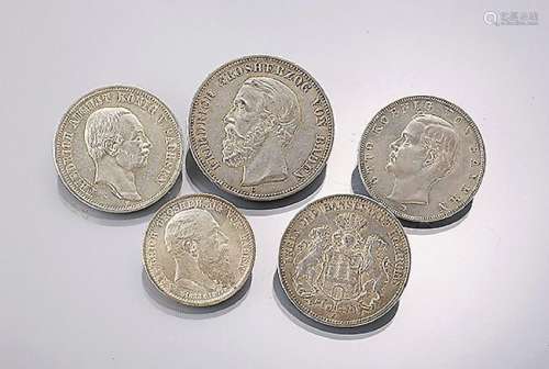Lot 11 silver coins