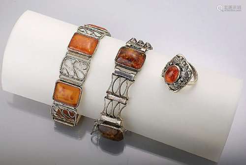 Ring and 2 bracelets with amber