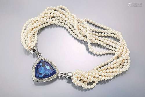 Yves Saint Laurent necklace made of imitated pearls