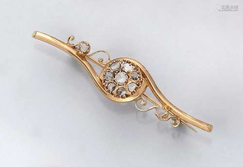 18 kt gold brooch with diamonds